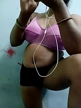 Seema hot online show from 03/10/26, 03:39