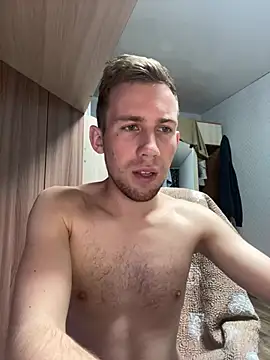 Snapshot of ---Dark--- chatting on 05/19/26, 04:02 ---Dark--- online show from 05/19/26, 04:02