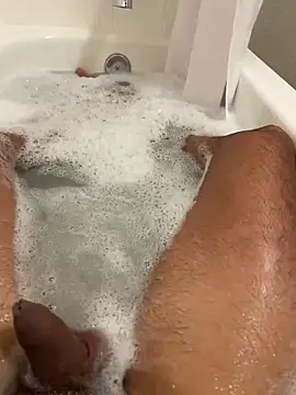 charles23xavier25 online show from 04/07/26, 07:58