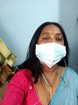 Snapshot of Raagini-Devi chatting on 03/04/26, 09:26 Raagini-Devi online show from 03/04/26, 09:26