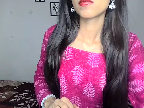 Snapshot of SIKSHA_SINGH chatting on 04/30/26, 09:08 SIKSHA SINGH online show from 04/30/26, 09:08