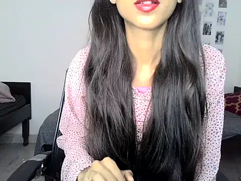 Snapshot of SIKSHA_SINGH chatting on 05/01/26, 09:14 SIKSHA SINGH online show from 05/01/26, 09:14