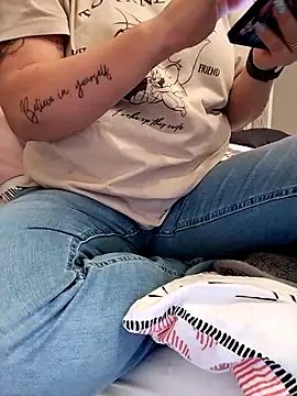 Snapshot of Emma12117 chatting on 03/03/26, 07:20 Emma12117 online show from 03/03/26, 07:20