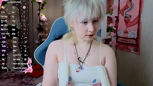 May leaf online show from 03/01/26, 05:42