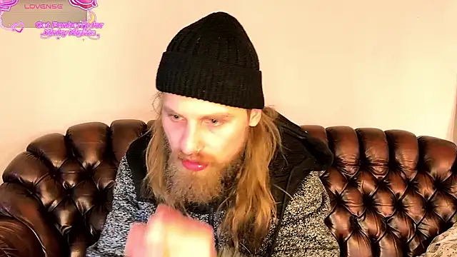 Juli Corn online show from 03/07/26, 06:32