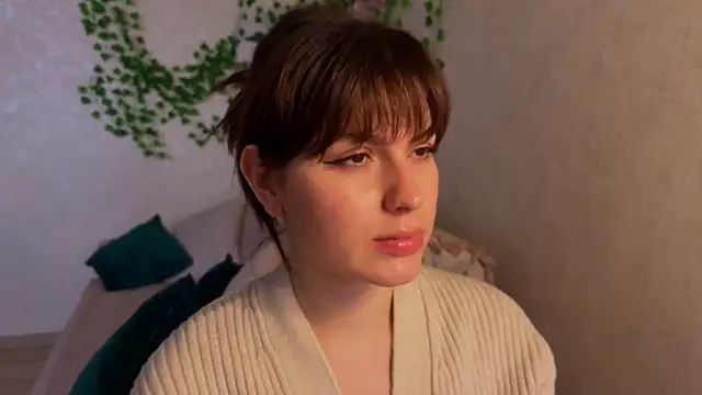 Snapshot of rinamandarina chatting on 05/16/26, 04:28 rinamandarina online show from 05/16/26, 04:28