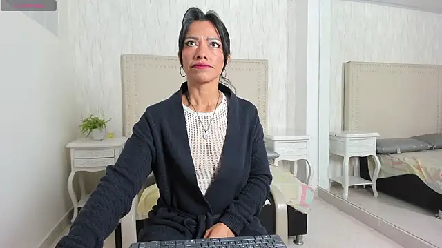 FernandaAvilax online show from 03/11/26, 11:22