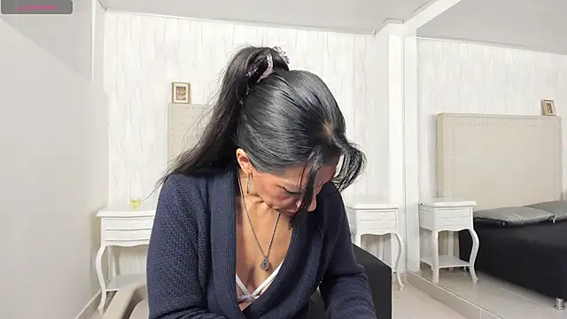 FernandaAvilax online show from 03/31/26, 11:16