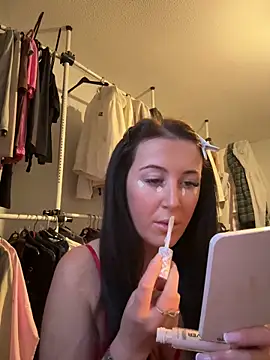 Snapshot of PinkVelvetx chatting on 02/19/26, 05:09 PinkVelvetx online show from 02/19/26, 05:09