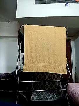 peanutbutteater online show from 03/31/26, 08:15