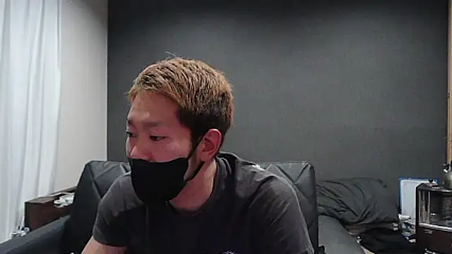 Snapshot of ryuaaaaa chatting on 02/24/26, 02:26 ryuaaaaa online show from 02/24/26, 02:26