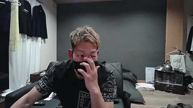 ryuaaaaa online show from 03/12/26, 04:57