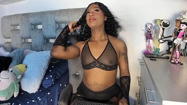 Snapshot of sweetveronicalodge chatting on 02/25/26, 07:01 sweetveronicalodge online show from 02/25/26, 07:01