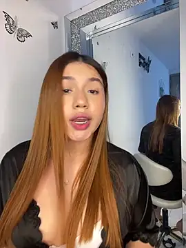 Snapshot of scarleth_marquezz chatting on 03/01/26, 02:57 scarleth marquezz online show from 03/01/26, 02:57