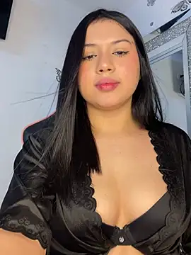 scarleth marquezz online show from 05/03/26, 03:23
