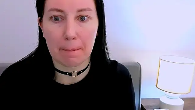 Snapshot of MiaFair chatting on 02/28/26, 06:36 MiaFair online show from 02/28/26, 06:36