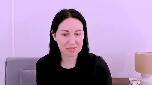 MiaFair online show from 04/17/26, 03:15