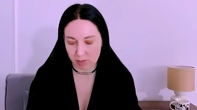 MiaFair online show from 04/18/26, 03:38