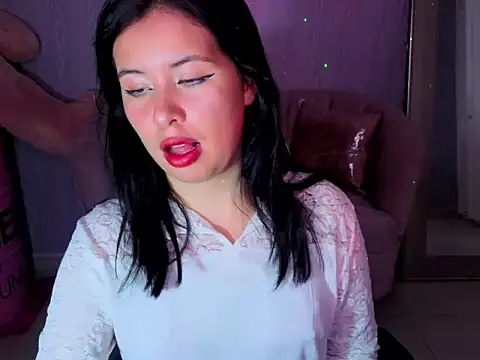 Snapshot of Kylia_a chatting on 02/26/26, 07:57 Kylia a online show from 02/26/26, 07:57