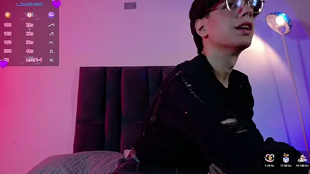 lui x dust online show from 05/02/26, 03:00