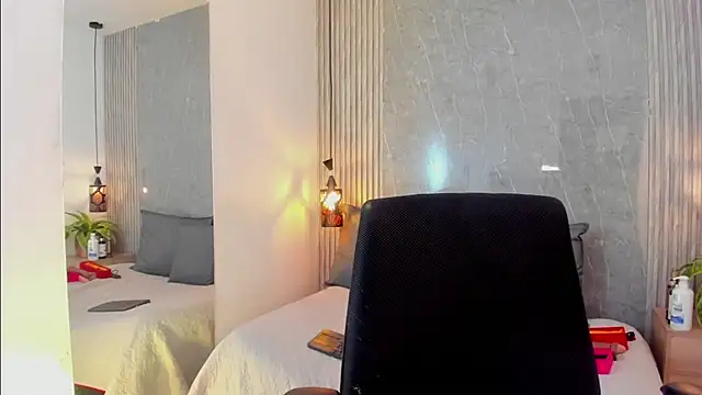 Eva milfxxx online show from 03/27/26, 01:44