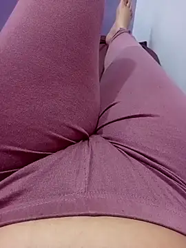 Snapshot of manar_26 chatting on 03/01/26, 08:11 manar 26 online show from 03/01/26, 08:11