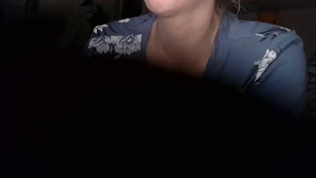 Snapshot of LadySecret_X chatting on 03/04/26, 05:02 LadySecret X online show from 03/04/26, 05:02