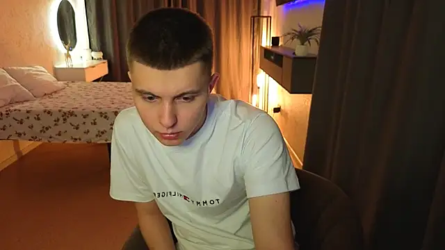 Snapshot of Keviin777 chatting on 02/20/26, 05:35 Keviin777 online show from 02/20/26, 05:35