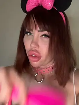 Snapshot of bratzdoll94 chatting on 02/26/26, 09:36 bratzdoll94 online show from 02/26/26, 09:36