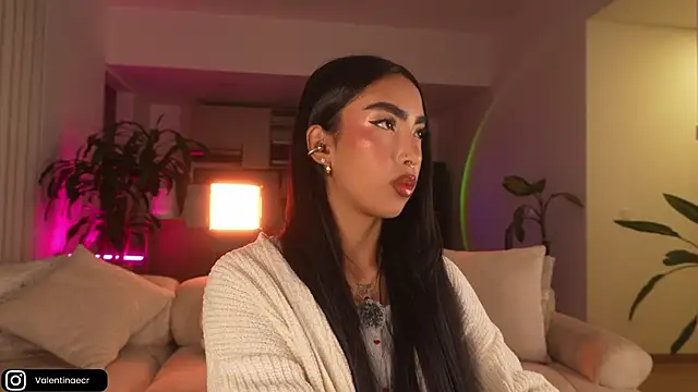 Snapshot of Kali-hill chatting on 06/21/26, 10:18 Kali-hill online show from 06/21/26, 10:18