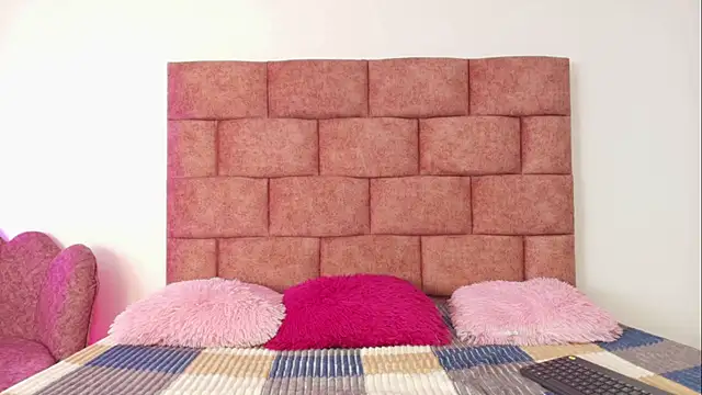 Snapshot of Fulll_Ass_Nastyy chatting on 02/22/26, 04:38 Fulll Ass Nastyy online show from 02/22/26, 04:38