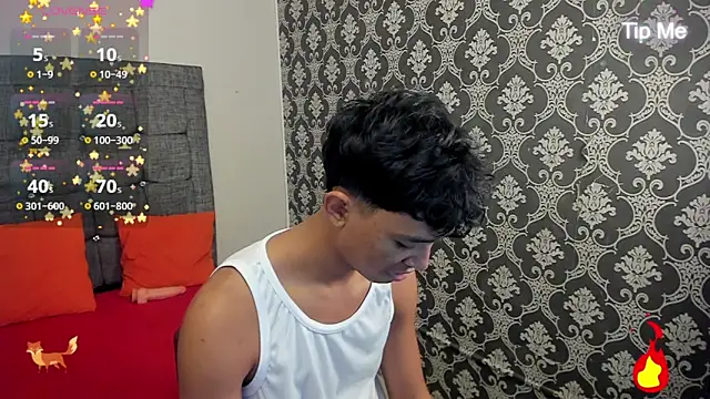 Snapshot of Little_Twink19x chatting on 06/22/26, 07:55 Little Twink19x online show from 06/22/26, 07:55
