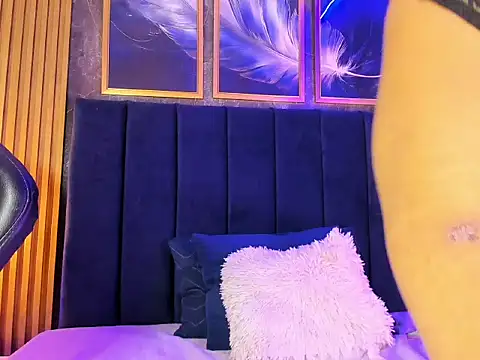 Julietta Foxx online show from 03/25/26, 03:56