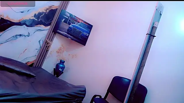 Alondra Wile online show from 04/10/26, 07:29