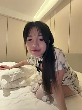 zhuendong000001 online show from 04/20/26, 02:42