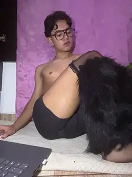 VixHot15 online show from 04/05/26, 04:09