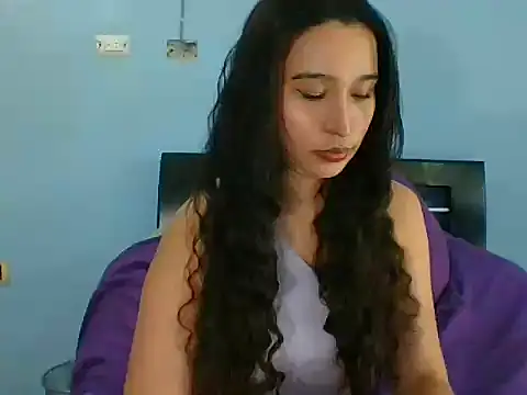 scarlettscottx  online show from 03/24/26, 11:32