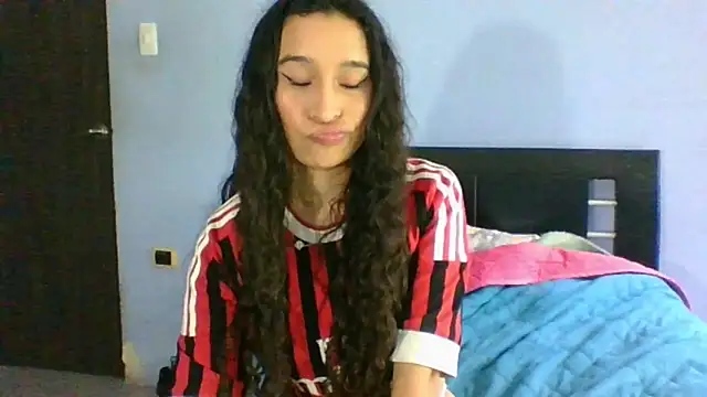 Snapshot of scarlettscottx_ chatting on 05/31/26, 06:09 scarlettscottx online show from 05/31/26, 06:09