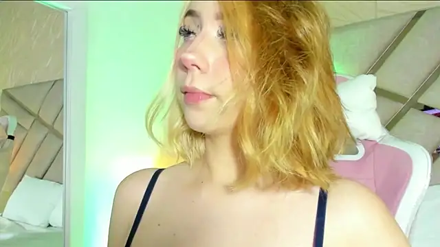  emma  cooper online show from 04/07/26, 01:44