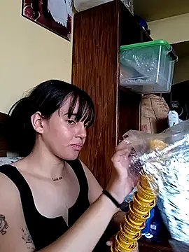 sara cute so online show from 04/11/26, 07:51