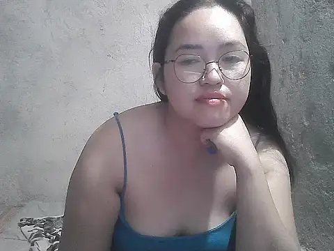 wildchinita00 online show from 04/09/26, 08:03