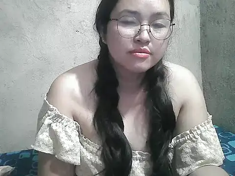 Snapshot of wildchinita00 chatting on 05/30/26, 11:13 wildchinita00 online show from 05/30/26, 11:13