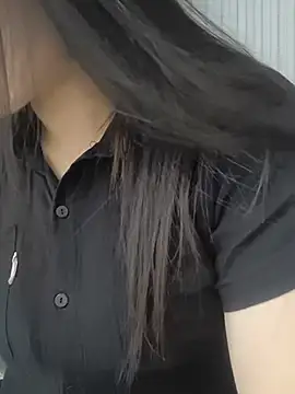 Snapshot of MayEva_ly chatting on 07/19/26, 04:05 MayEva ly online show from 07/19/26, 04:05