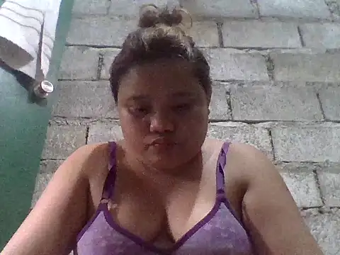 sweetlyn31 online show from 07/21/26, 04:26