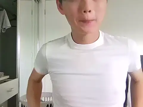 sweetiepuppy421 online show from 03/22/26, 10:57