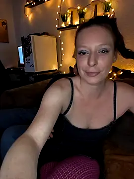 Snapshot of ZaramourXMrX chatting on 03/03/26, 08:48 ZaramourXMrX online show from 03/03/26, 08:48