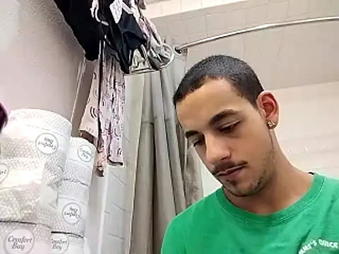 momo0208 online show from 03/07/26, 11:57