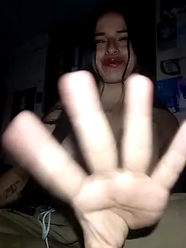 Snapshot of Denis_A chatting on 03/09/26, 02:37 Denis A online show from 03/09/26, 02:37