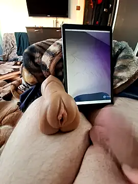 Snapshot of Mikecrazyhy chatting on 03/04/26, 05:13 Mikecrazyhy online show from 03/04/26, 05:13