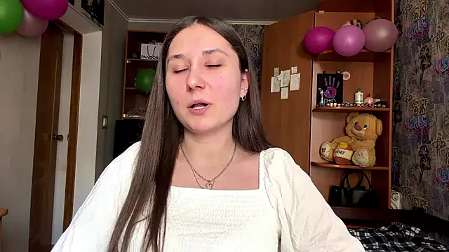 poly princess online show from 03/17/26, 12:19